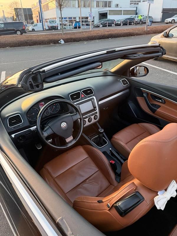 Gebraucht VW Eos 140 PS (102 kW) 2008 Schwarz Cabrio