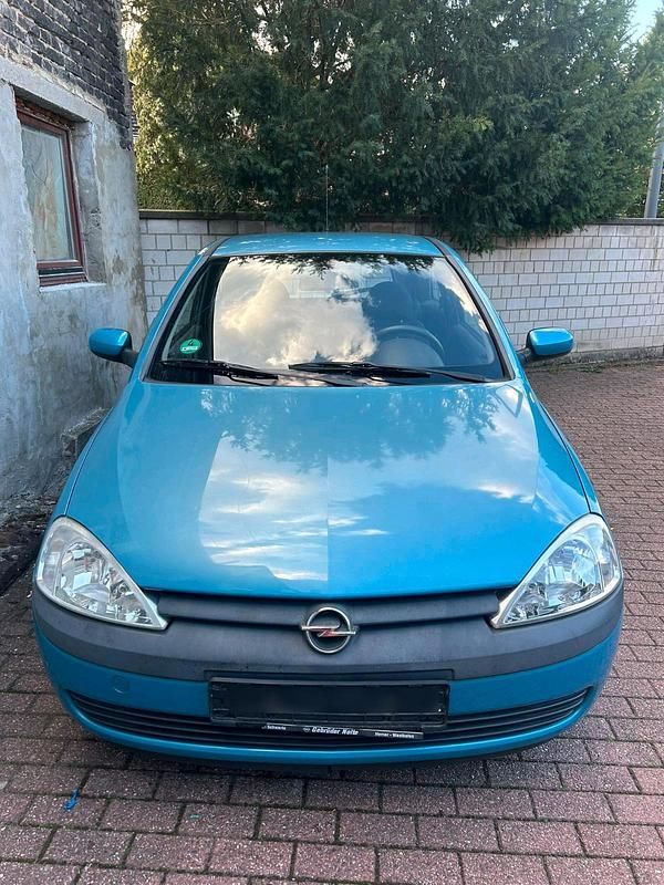 Blau Gebraucht 2001 Opel Corsa Kleinwagen | 900 € (Guter Preis) - Bild 1/4