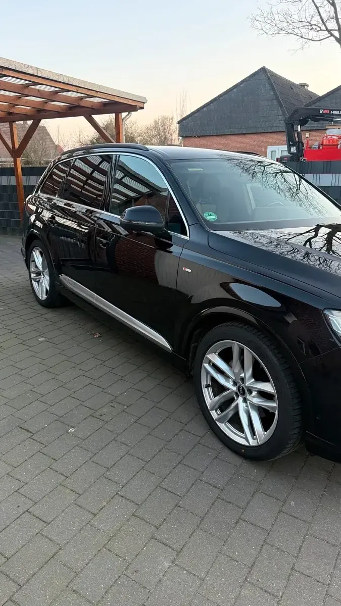 Gebraucht Audi Q7 S-Line 277 PS (203 kW) 2016 Schwarz SUV