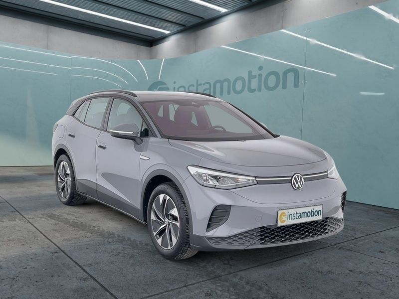 Grau Gebraucht 2022 VW ID.4 Pro Performance SUV | 30.770 € (Fairer Preis) - Bild 1/4