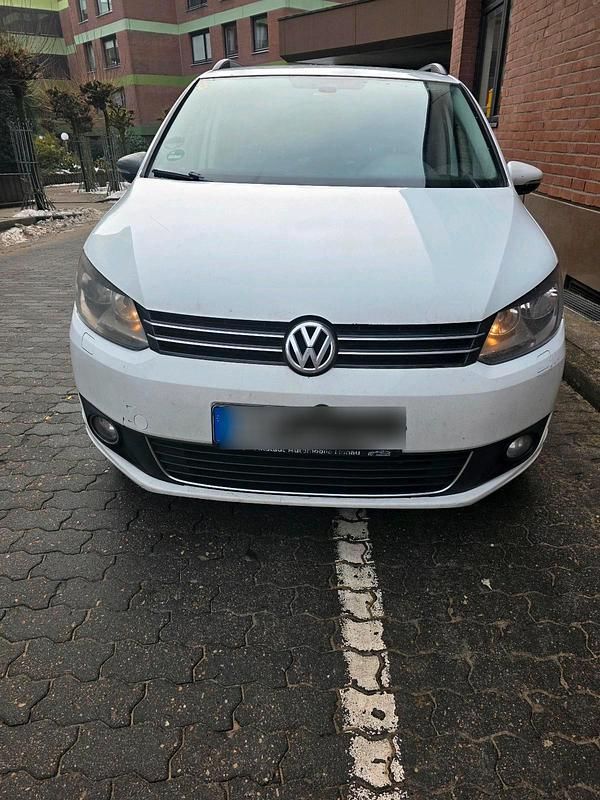 Gebraucht VW Touran 177 PS (130 kW) 2014 Weiß Van / Kleinbus