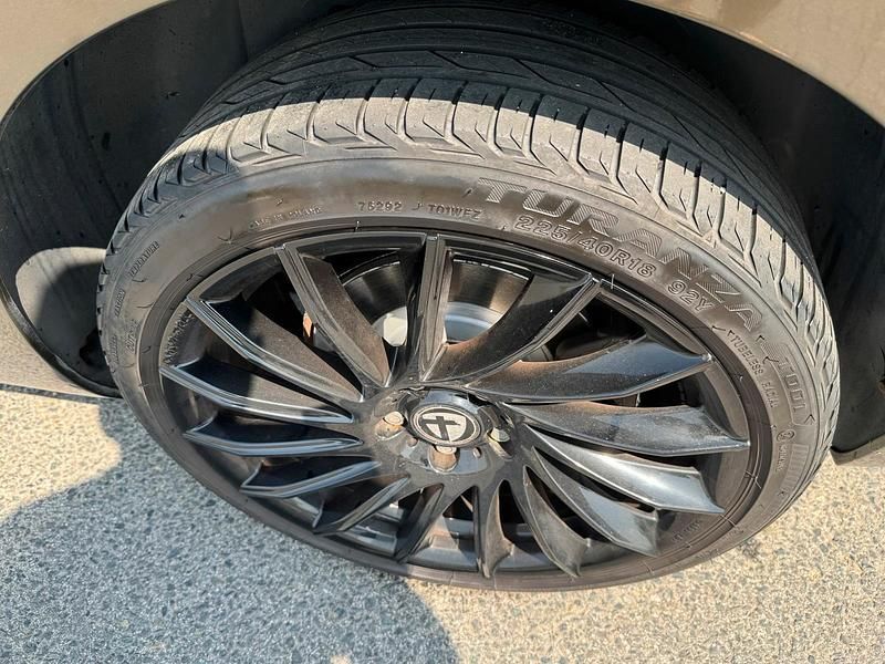 Gebraucht Citroën Grand C4 Picasso Exclusive 120 PS (88 kW) 2014 Braun Van / Kleinbus