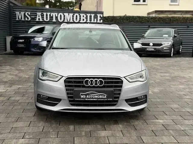 Gebraucht Audi A3 Comfort 150 PS (110 kW) 2015 Silber Limousine