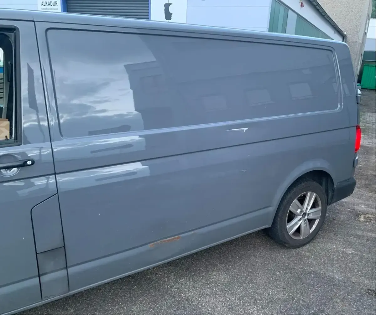 Gebraucht VW Transporter 150 PS (110 kW) 2018 Grau Van