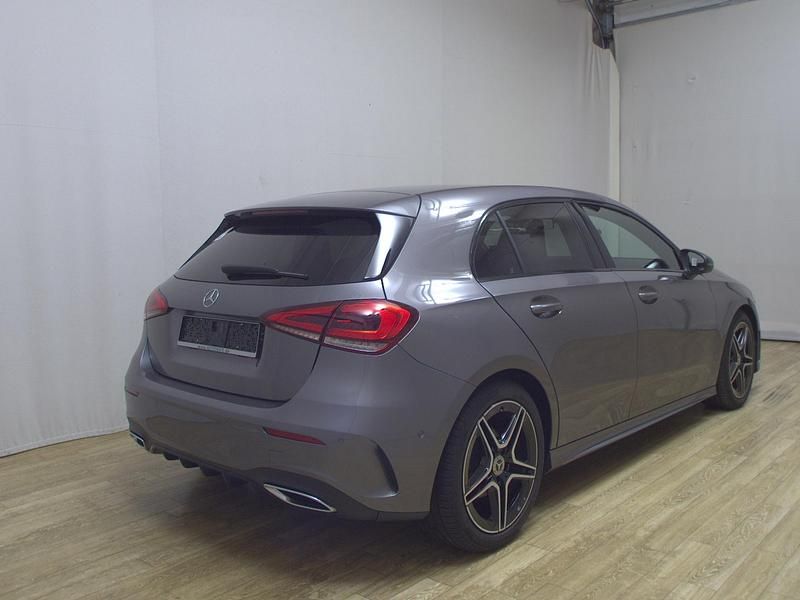 Gebraucht Mercedes A220 AMG line 190 PS (139 kW) 2021 Grau Limousine