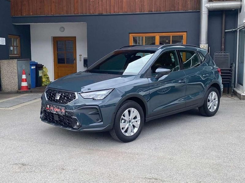 Neu Seat Arona Style 95 PS (69 kW) 2026 Blau SUV