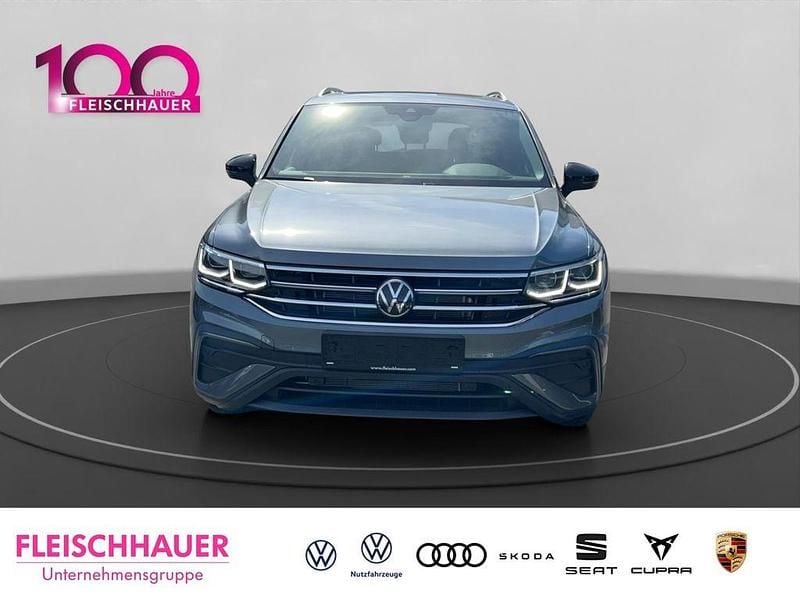 Gebraucht VW Tiguan Allspace Move 200 PS (147 kW) 2024 Grau SUV