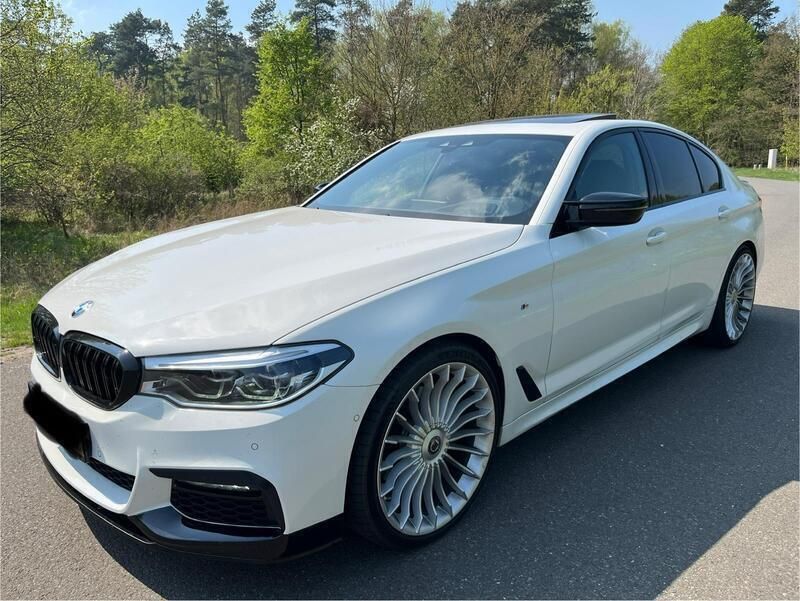 Weiß Gebraucht 2019 BMW 530 M Sport Limousine | 37.999 € - Bild 1/4