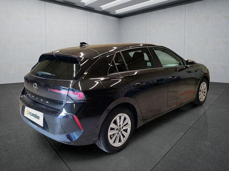 Gebraucht Opel Astra 131 PS (96 kW) 2025 Schwarz Limousine