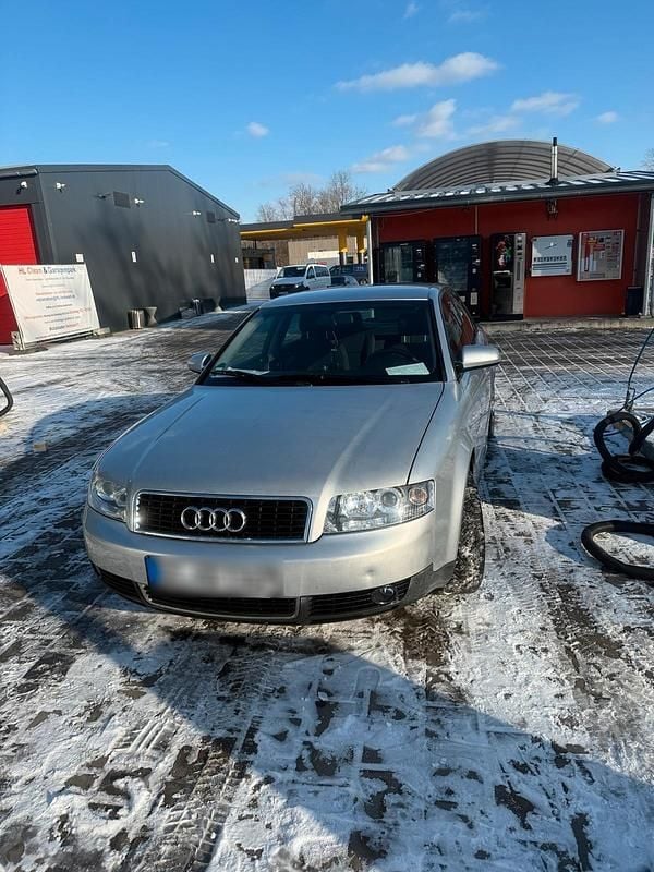 Gebraucht Audi A4 130 PS (95 kW) 2001 Grau Limousine