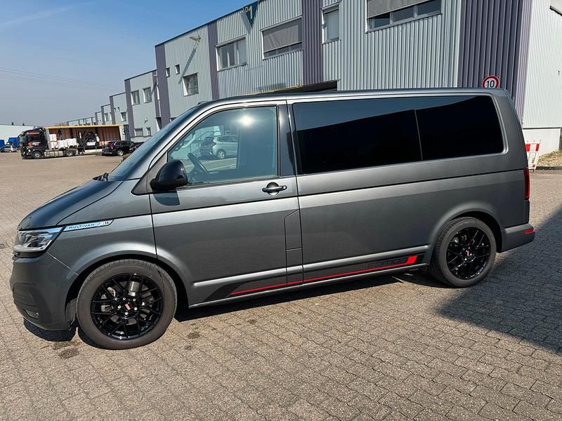 Gebraucht VW Multivan Comfortline 204 PS (150 kW) 2021 Grau Van