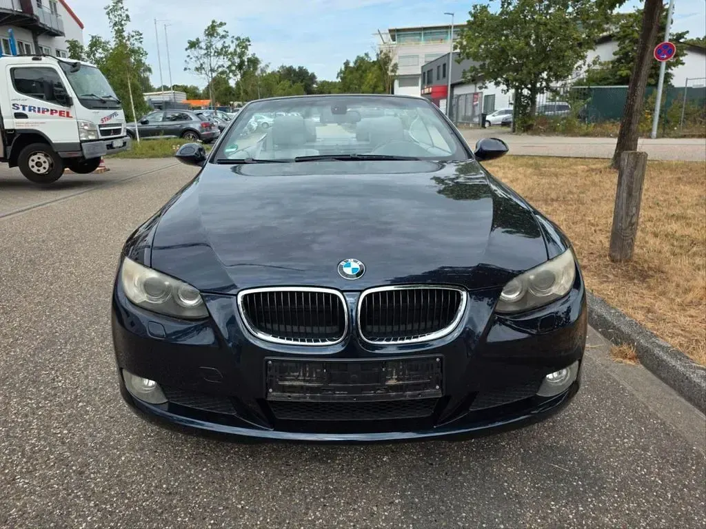 Gebraucht BMW 320 Cabriolet Comfort Edition 170 PS (125 kW) 2007 Blau Cabrio