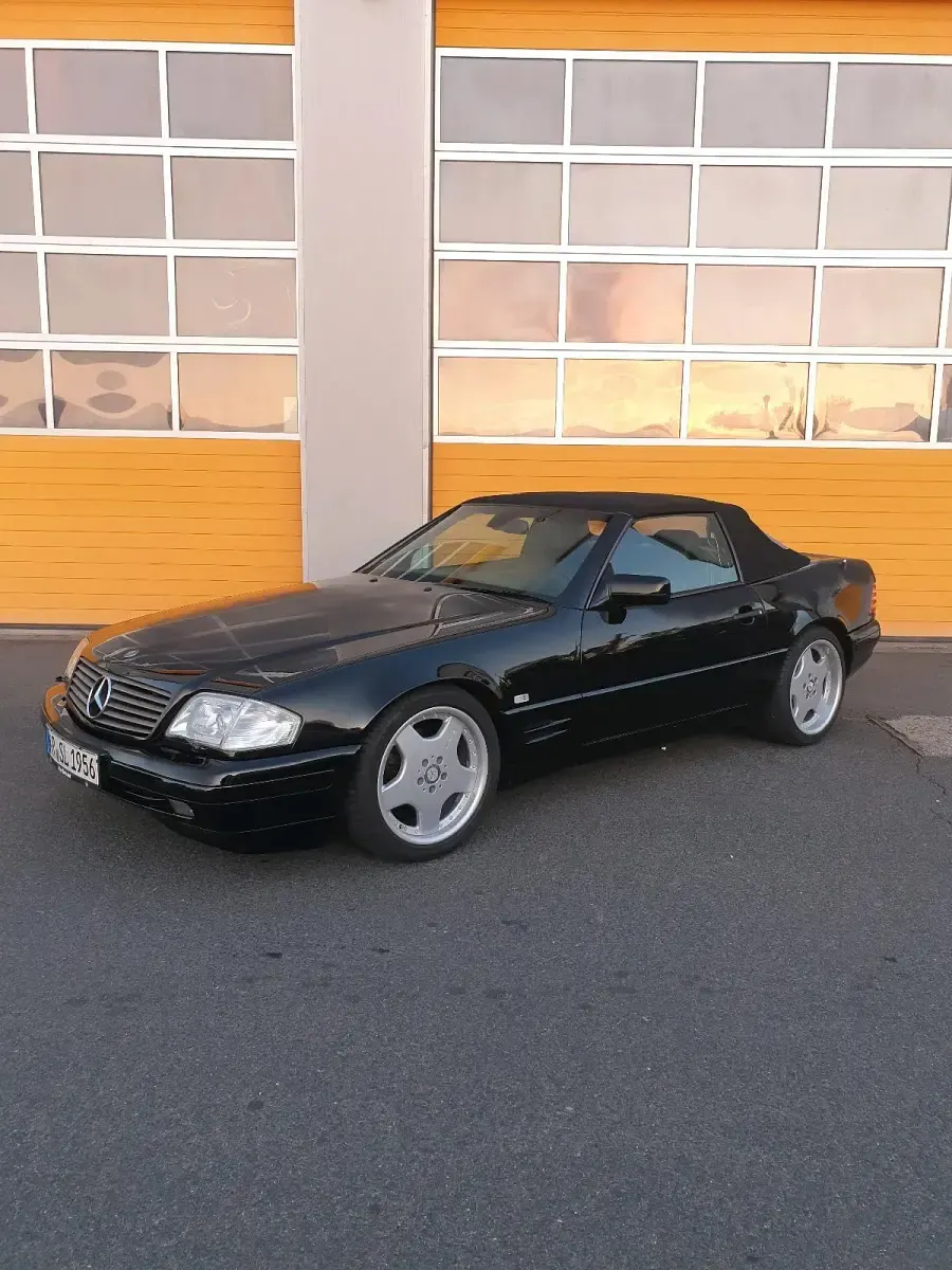 Gebraucht Mercedes SL280 193 PS (141 kW) 1997 Schwarz Cabrio
