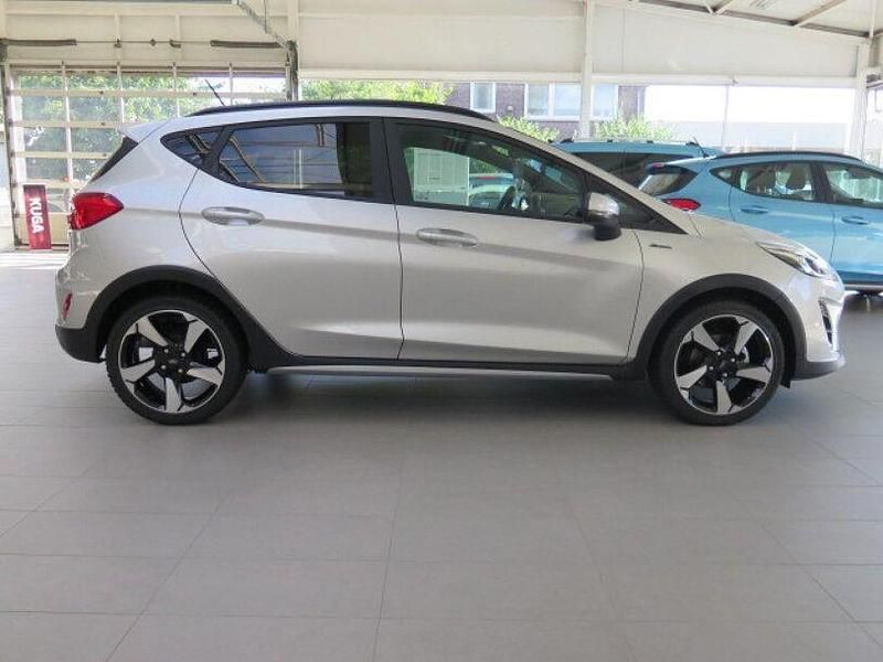 Gebraucht Ford Fiesta Active X 125 PS (91 kW) 2022 Andere Kleinwagen