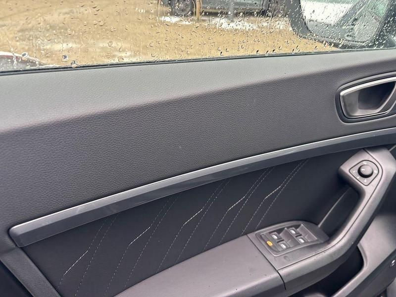 Neu Seat Ateca Style 150 PS (110 kW) 2026 Grau SUV