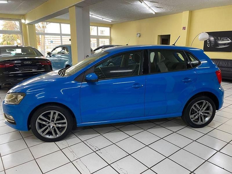 Gebraucht VW Polo Highline 110 PS (80 kW) 2015 Blau Limousine