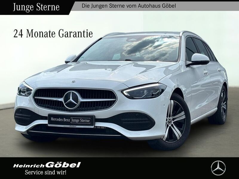 Weiß Gebraucht 2024 Mercedes C180 Avantgarde Limousine | 38.900 € (Etwas zu teuer) - Bild 1/4