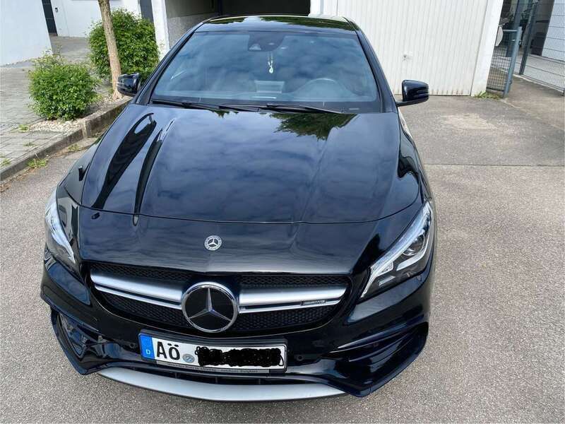 Schwarz Gebraucht 2018 Mercedes CLA45 AMG AMG Kombi | 31.000 € (Guter Preis) - Bild 1/4