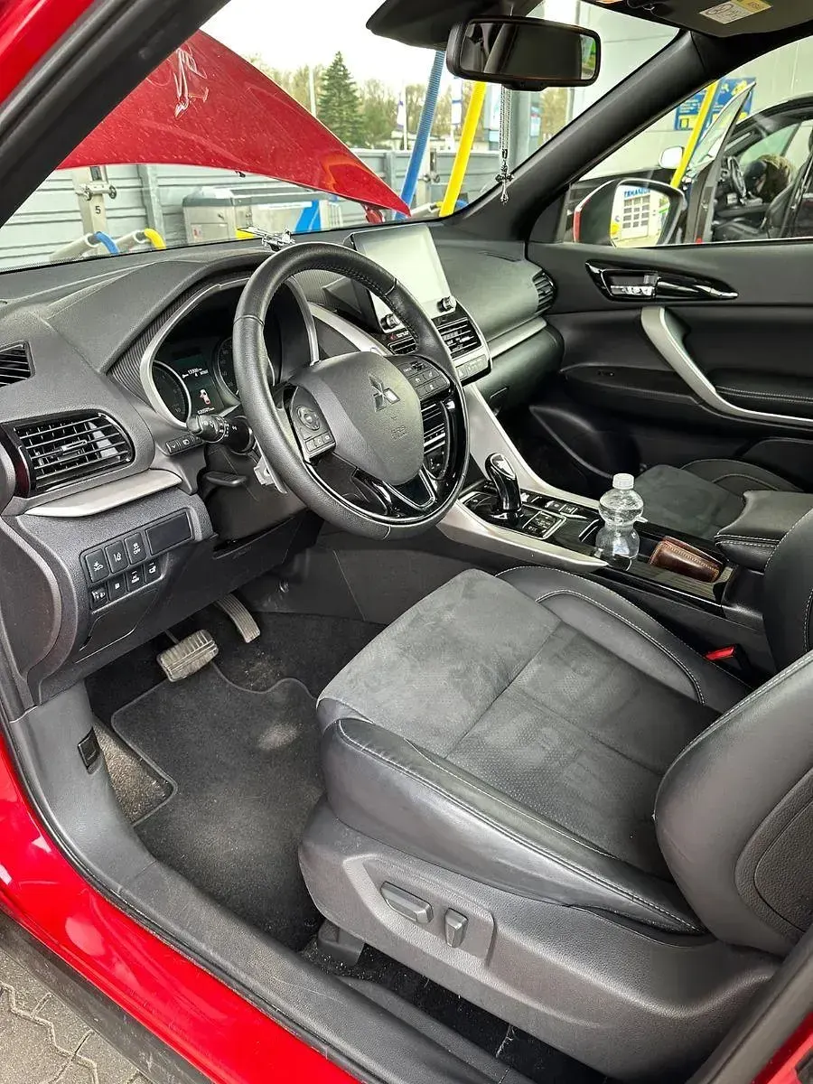 Gebraucht Mitsubishi Eclipse Cross 188 PS (138 kW) 2022 Rot SUV