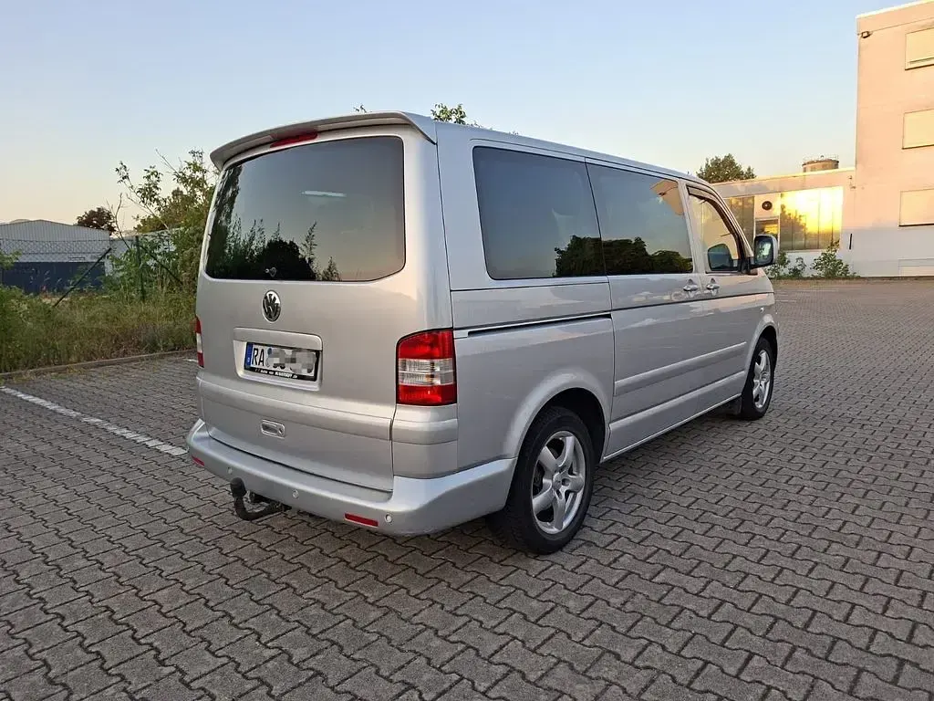 Gebraucht VW Multivan 174 PS (127 kW) 2007 Silber Van / Kleinbus