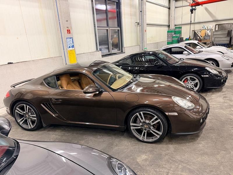 Gebraucht Porsche Cayman 265 PS (194 kW) 2011 Braun Coupé