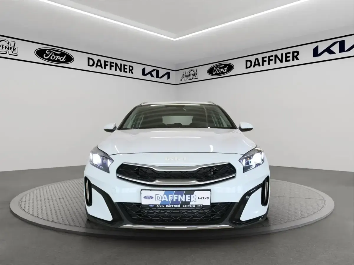 Neu Kia XCeed Vision 101 PS (74 kW) 2025 (wd) casa white s SUV