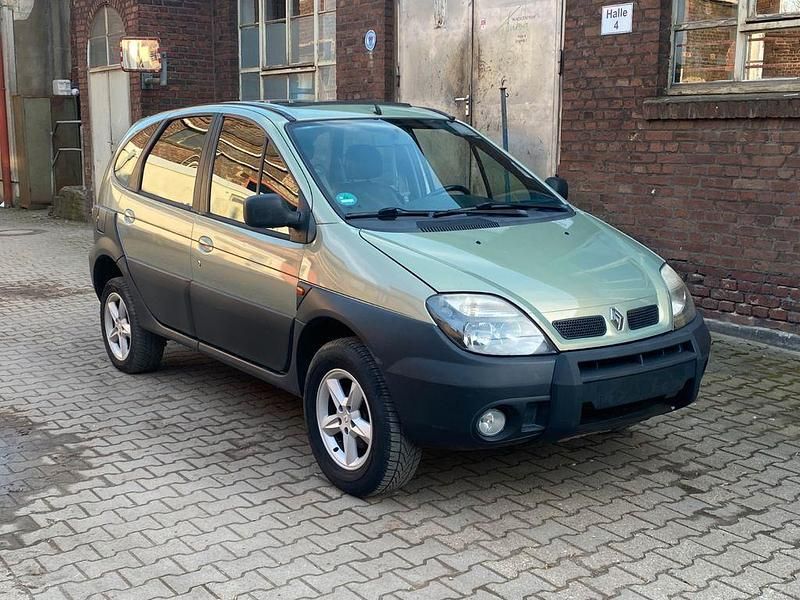 Gebraucht Renault Scénic 139 PS (102 kW) 2001 Grün Van / Kleinbus