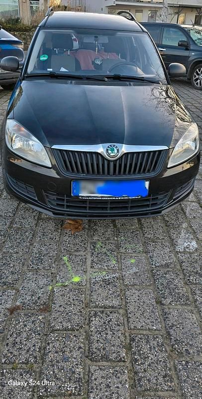 Schwarz Gebraucht 2010 Skoda Roomster Van / Kleinbus | 4.800 € - Bild 1/3