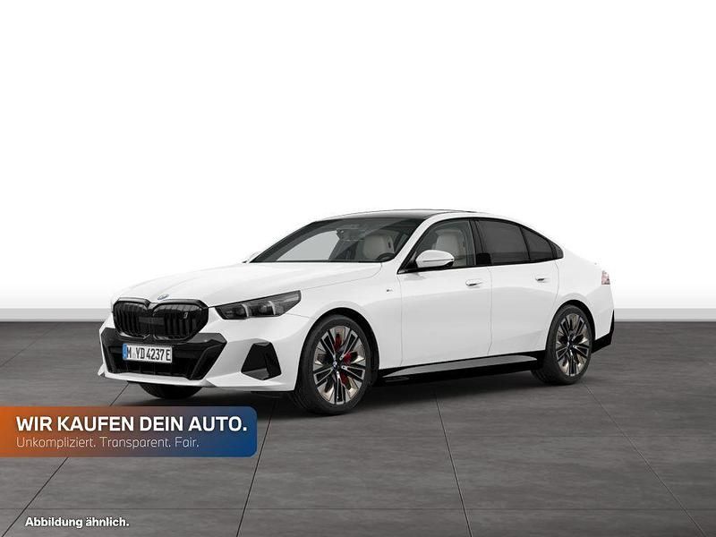 Gebraucht BMW i5 Comfort Edition 250 kW (340 PS) 2025 Alpinweiss Limousine