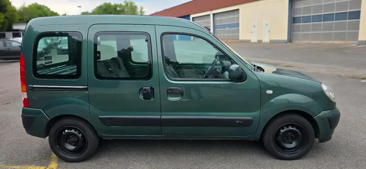 Brugt Renault Kangoo 75 HK (55 kW) 2006 Grøn MPV