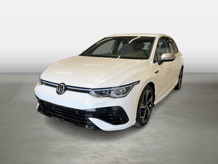 Pure white Gebraucht 2022 VW Golf VIII R Limousine | 34.630 € (Guter Preis) - Bild 1/4