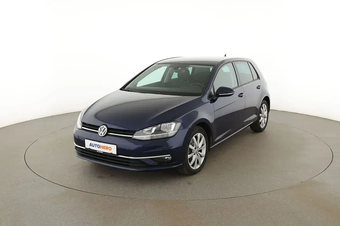 Gebraucht VW Golf VII Comfortline 2018 Limousine