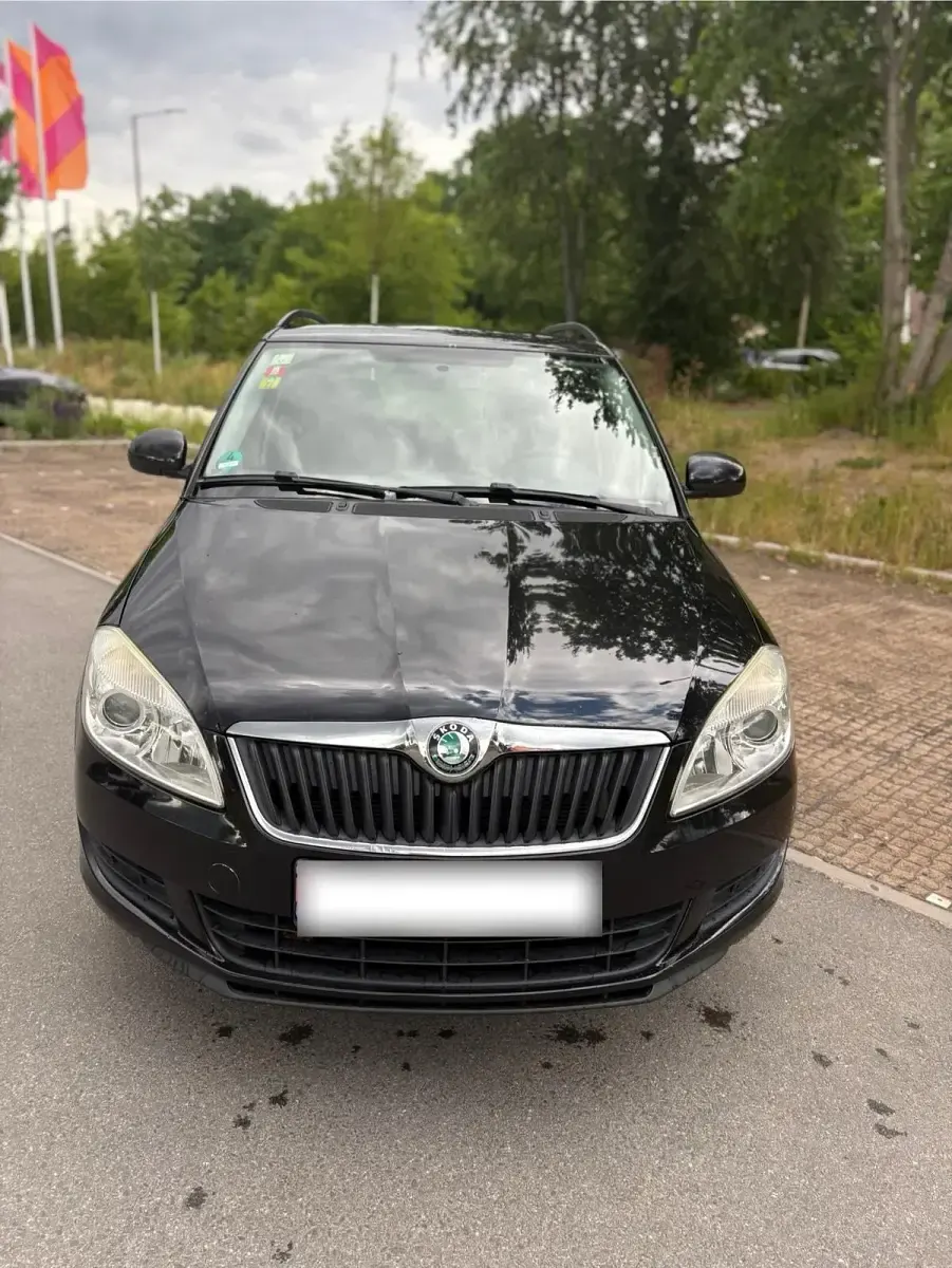 Gebraucht Skoda Fabia 69 PS (50 kW) 2011 Schwarz Kombi