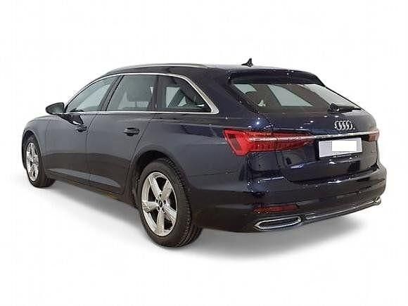 Gebraucht Audi A6 Sport 204 PS (150 kW) 2022 Blue metallic Kombi
