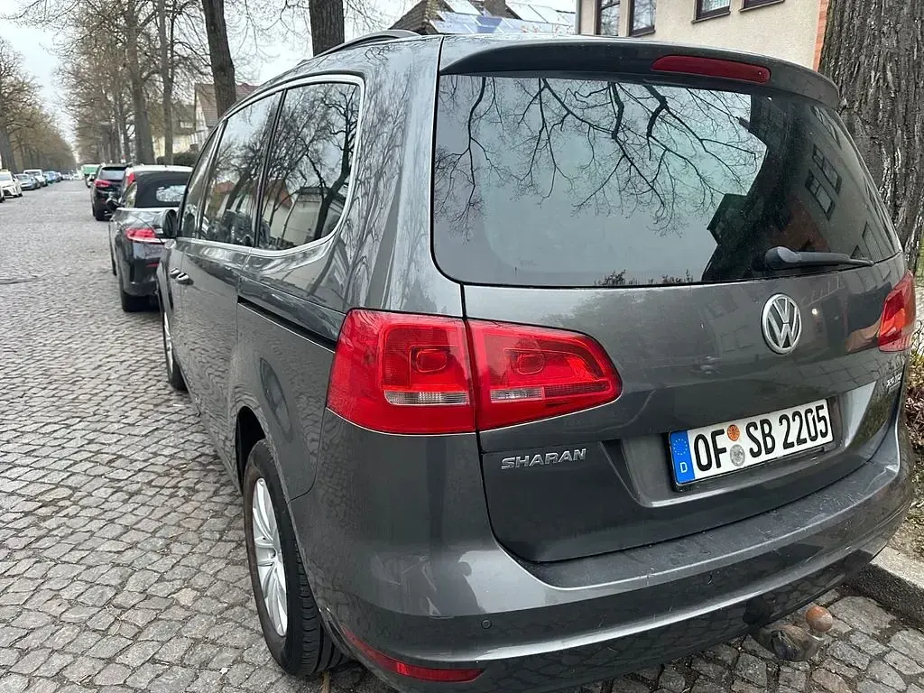 Gebraucht VW Sharan Highline 170 PS (125 kW) 2012 Grau Van / Kleinbus