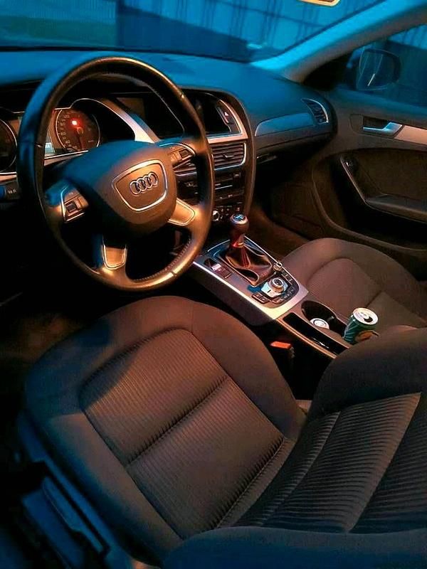 Usata Audi A4 143 CV (105 kW) 2012 Grigio Station wagon