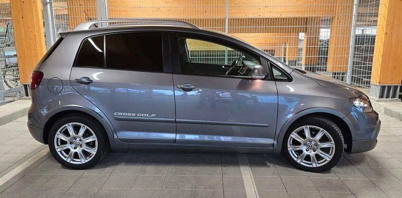 Używany VW Golf Plus Cross Edition 140 KM (102 kW) 2007 Szary Minivan