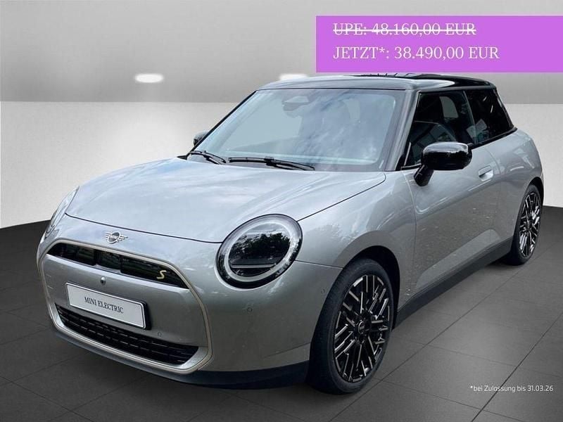 Gebraucht Mini Cooper SE 160 kW (218 PS) 2024 Melting silver iii Kleinwagen