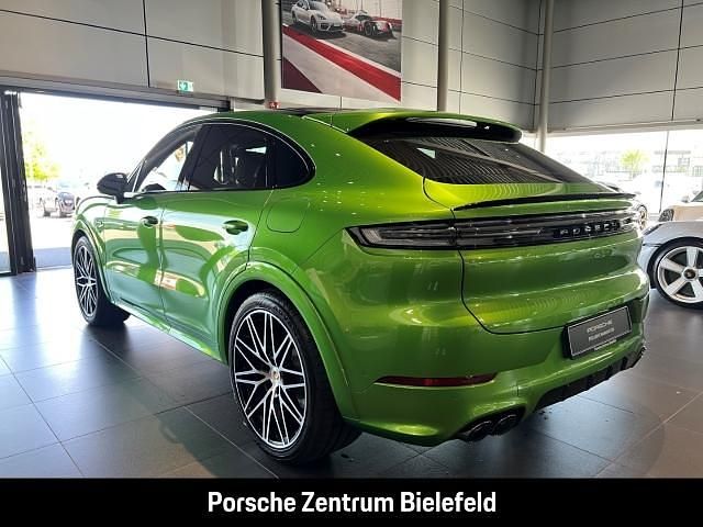Gebraucht Porsche Cayenne 470 PS (345 kW) 2026 Gruen SUV