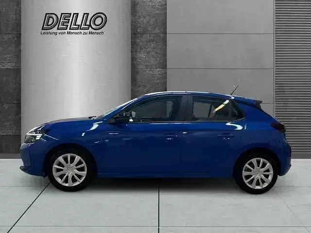Gebraucht Opel Corsa Basis 75 PS (55 kW) 2024 Lackierung voltaic blue met/ty Kleinwagen