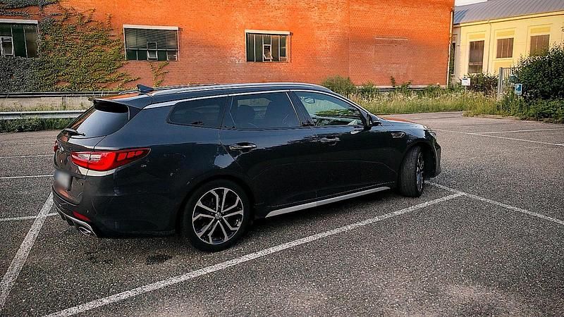 Gebraucht Kia Optima 2017 Grau Kombi