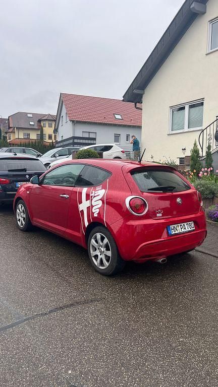 Gebraucht Alfa Romeo MiTo 79 PS (58 kW) 2009 Rot Kleinwagen