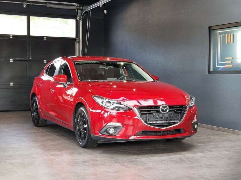 Rot Gebraucht 2016 Mazda 3 Nakama Limousine | 10.499 € (Fairer Preis) - Bild 1/2