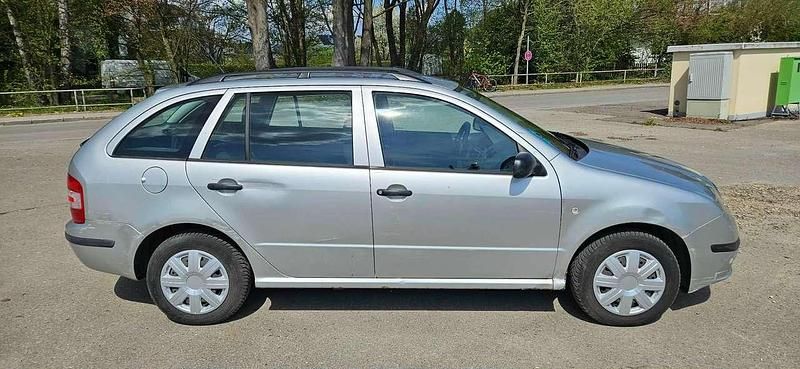 Gebraucht Skoda Fabia Classic 80 PS (58 kW) 2007 Silber Kombi