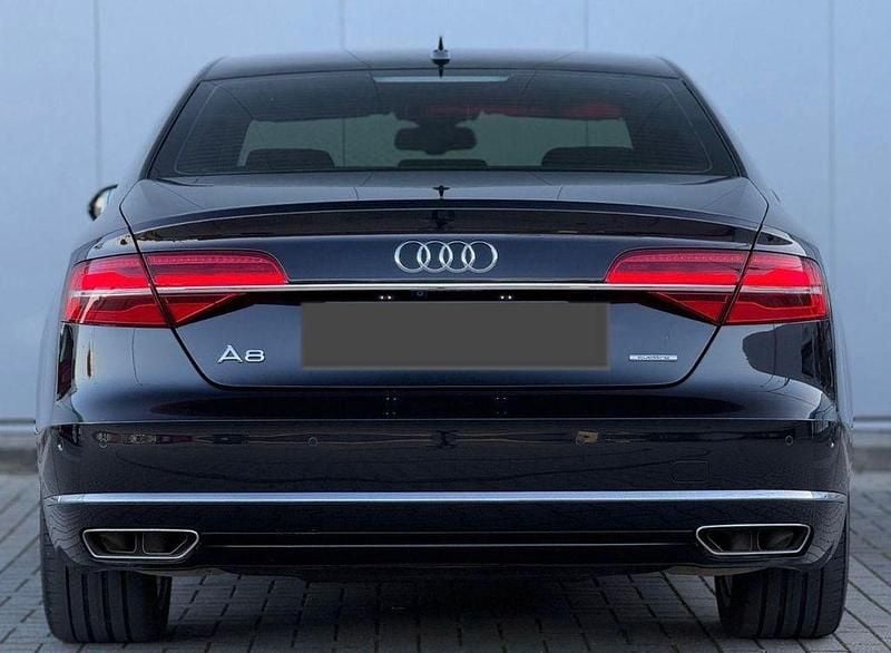 Gebraucht Audi A8 Ambiente 258 PS (189 kW) 2015 Schwarz Limousine