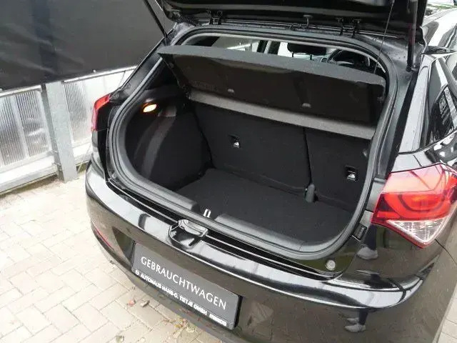 Gebraucht Hyundai i20 GO! 75 PS (55 kW) 2017 Schwarz Limousine