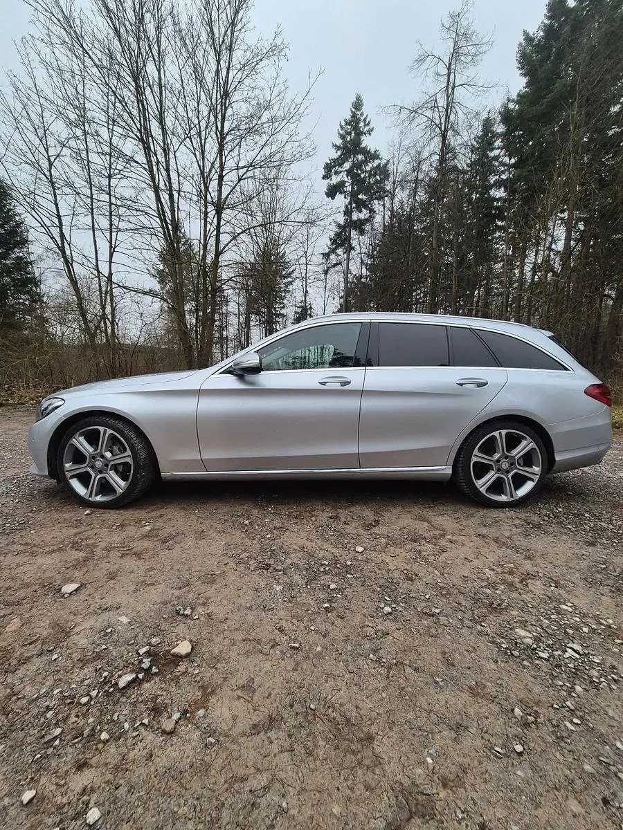 Gebraucht Mercedes C250 Avantgarde 204 PS (150 kW) 2015 Silber Kombi