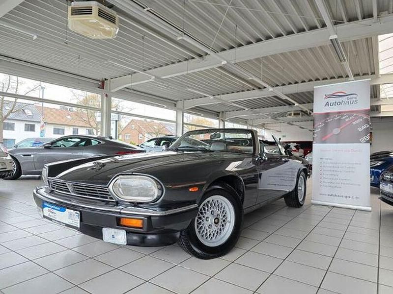 Grau Gebraucht 1990 Jaguar XJS Cabrio | 21.950 € - Bild 1/4