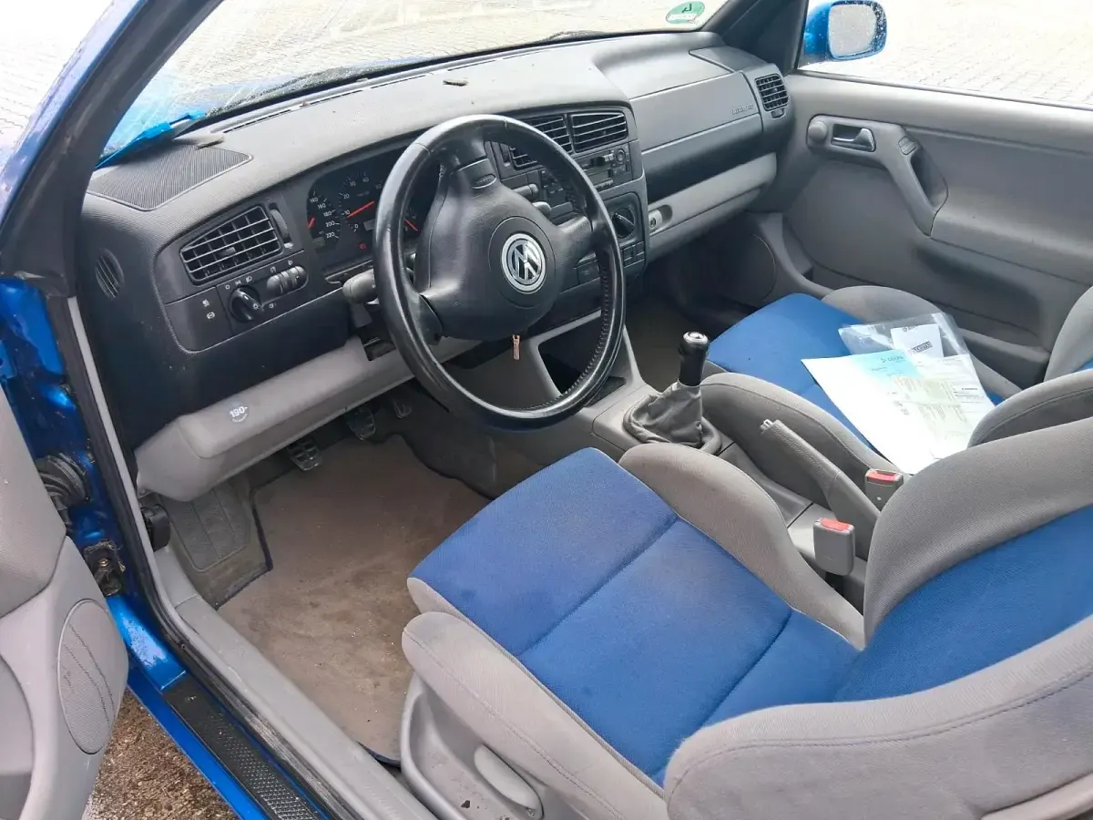 Gebraucht VW Golf 2000 Blau Cabrio