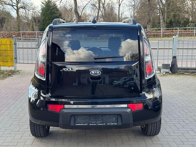 Gebraucht Kia Soul Spirit 126 PS (92 kW) 2010 Schwarz SUV